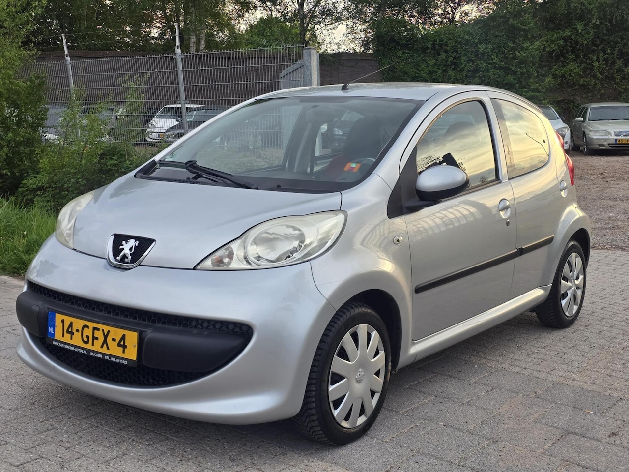 Peugeot 107 - 1.0-12V XS Urban Move APK 10-07-2027 - AutoWereld.nl