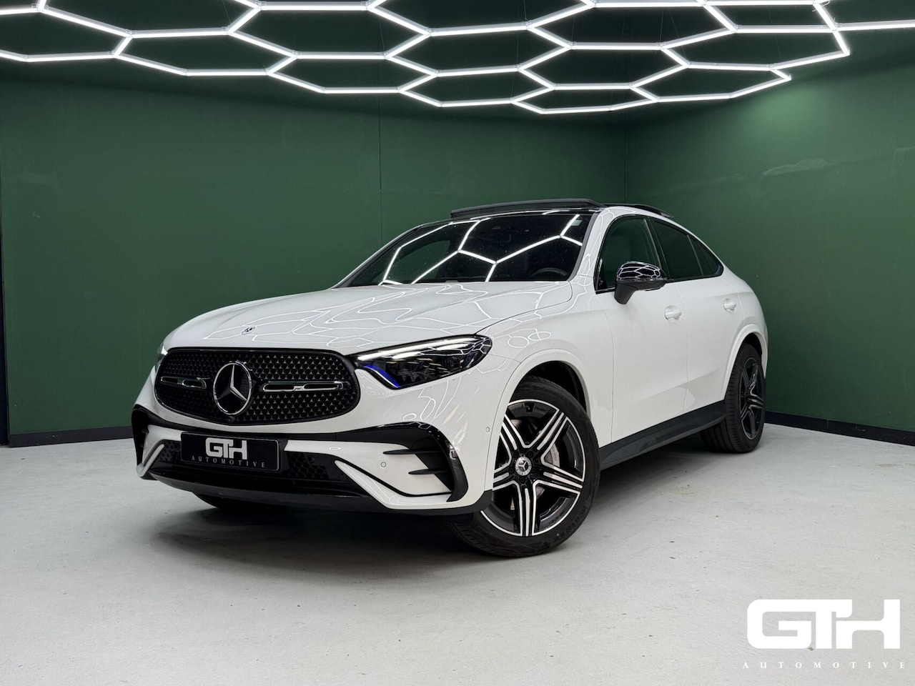 Mercedes-Benz GLC-klasse - 300e 4MATIC AMG Line 300e 4MATIC AMG Line - AutoWereld.nl
