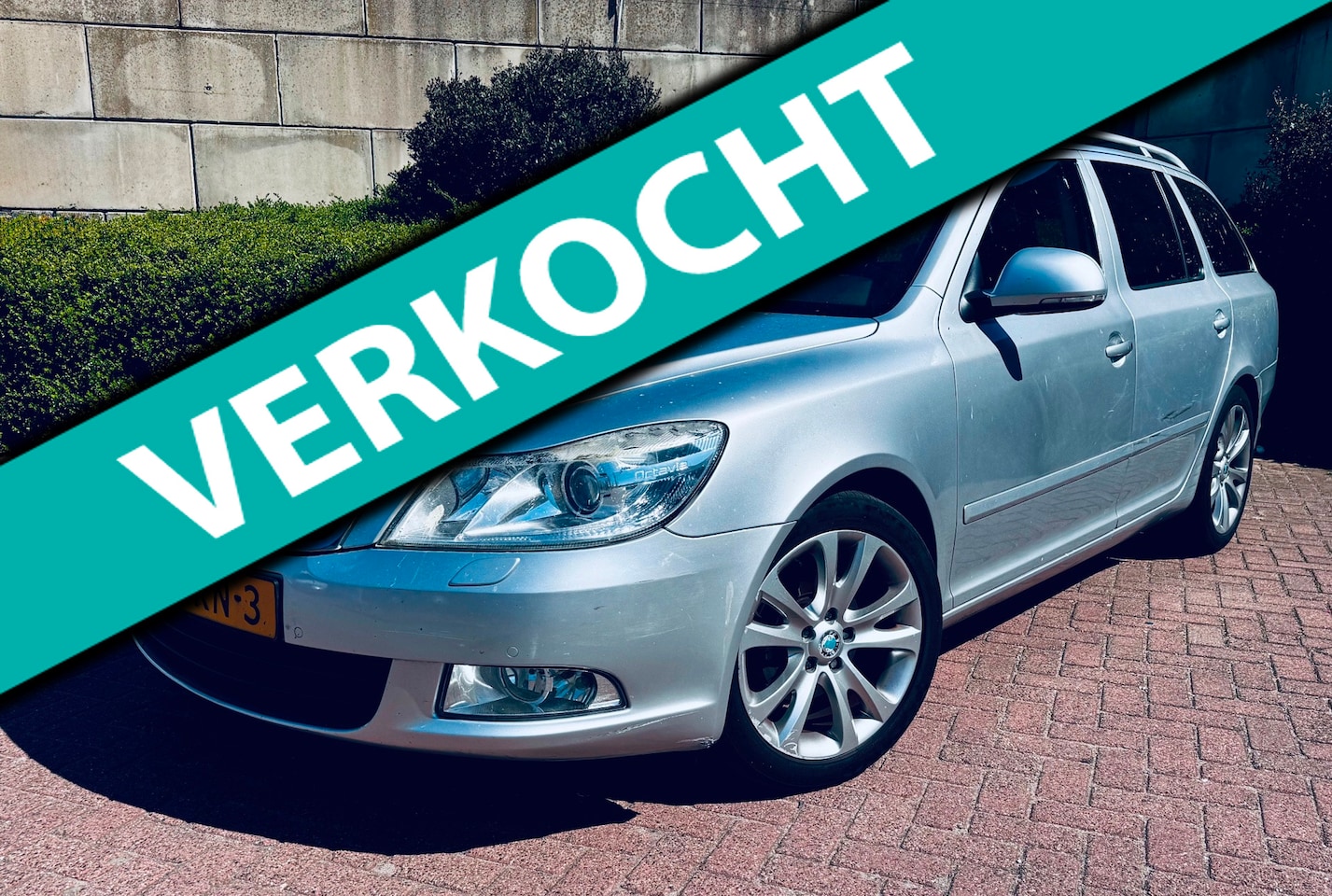 Skoda Octavia Combi - 1.2 TSI Elegance Business Line/ EXPORT /ZO Meenemen/ - AutoWereld.nl