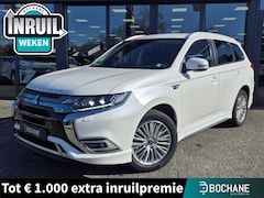 Mitsubishi Outlander - 2.4 PHEV Pure+ | Camera | All seasonbanden |