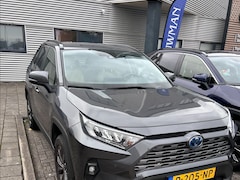 Toyota RAV4 - 2.5 Hybrid AWD Dynamic Adaptive cruise, Climate Airco, Lederen bekleding, trekhaak fabriek-af, bearlock 2025