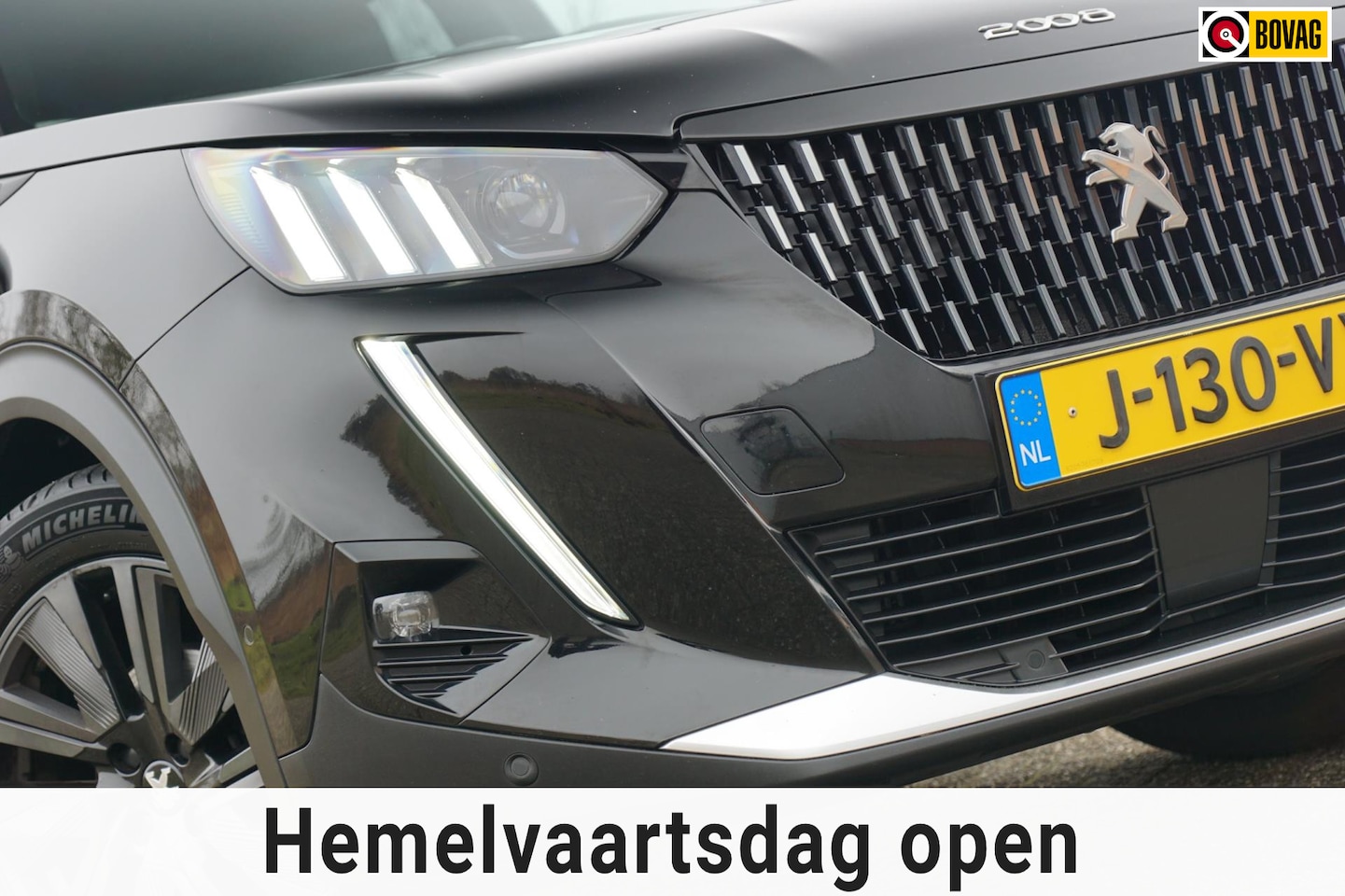 Peugeot 2008 - 1.2 PT GT-Line | Noir Perla Nera | AppleCarplay/Nav/Cruise/Stoelverwarming/Camera - Sporti - AutoWereld.nl