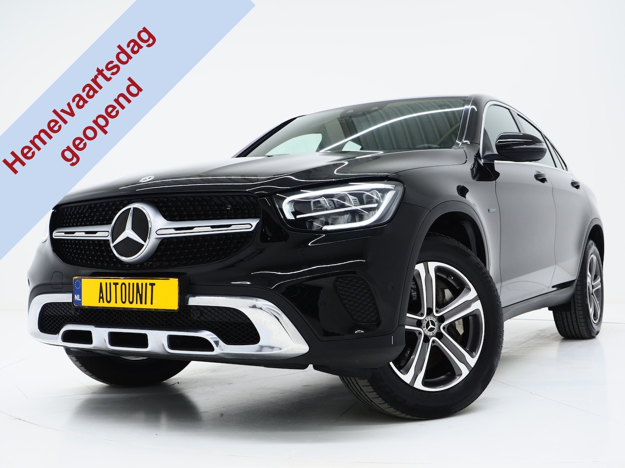 Mercedes-Benz GLC-klasse Coupé - 300e 4MATIC | Leder | Camera | Virtual | Stoelverwarming | Donkere Hemel | Dodehoek | Carp - AutoWereld.nl