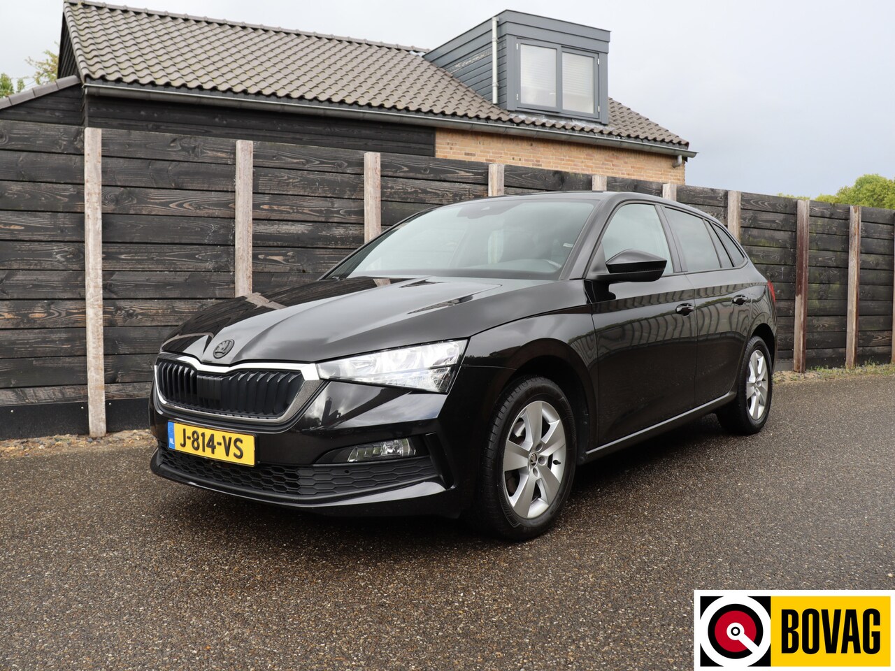 Skoda Scala - 1.0 TSI Sport Business NL-auto, sportstoel - AutoWereld.nl