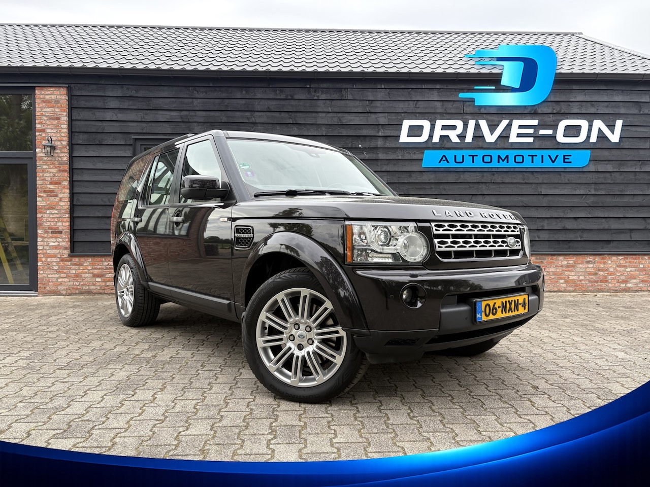 Land Rover Discovery - 3.0 SDV6 HSE - 7 pers- panoramadak - nette auto - AutoWereld.nl
