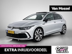 Volkswagen Golf - 1.5 eTSI R-Line Business 150 PK | R-Line | Automaat | Panoramadak | Stoelverwarming | App