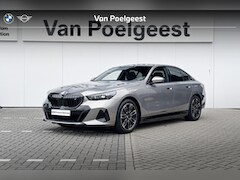 BMW i5 - Sedan eDrive40 | M Sport Pro | Panoramadak | Huisselectie