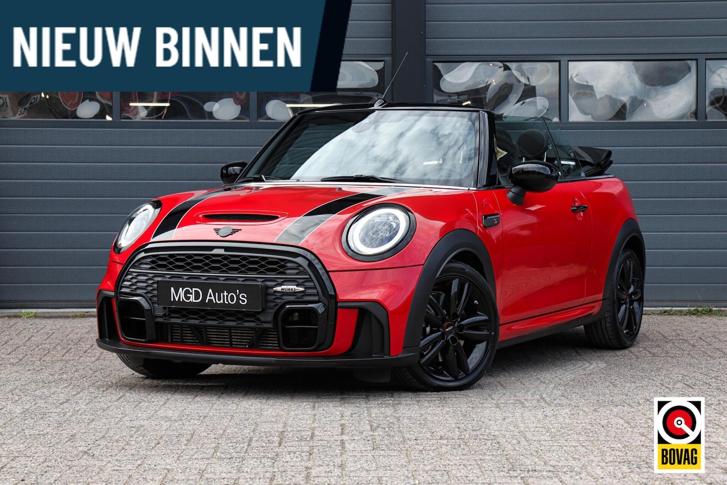 MINI Cabrio - 2.0 Cooper S JCW |LED|CARPLAY|STOELVERW.|CRUISE|KEYLESS|PDC - AutoWereld.nl