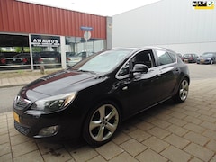 Opel Astra - 1.6 Sport met airco navi 2010