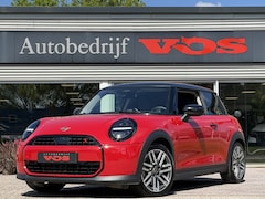 MINI Cooper S - 2.0 Classic XS 204 pk | Camera | Stuurverwarming | Nw model