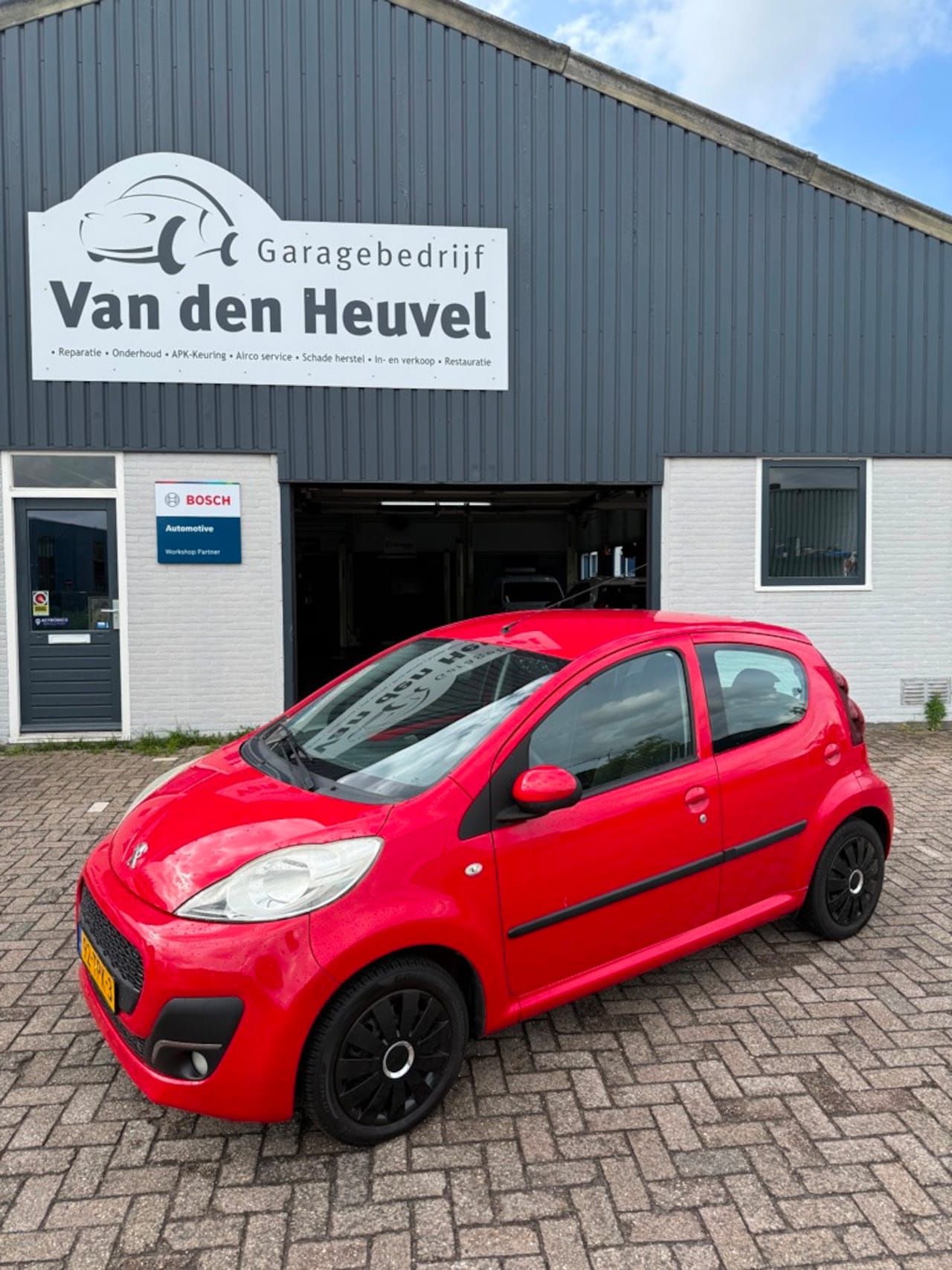 Peugeot 107 - 1.0 Active 1.0 Active - AutoWereld.nl