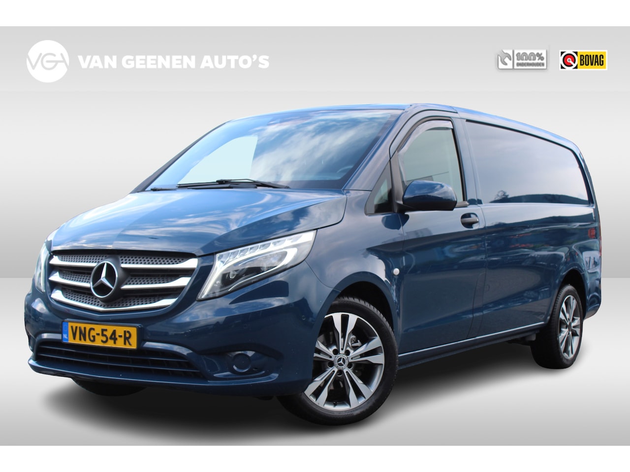 Mercedes-Benz Vito - 116 CDI 163Pk Lang L2 Automaat | Camera | Trekhaak - AutoWereld.nl