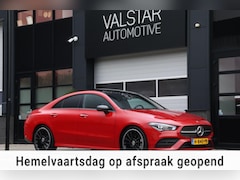 Mercedes-Benz CLA-Klasse - 200 | AMG | Sfeerverlichting | Panorama | 12MND GARANTIE