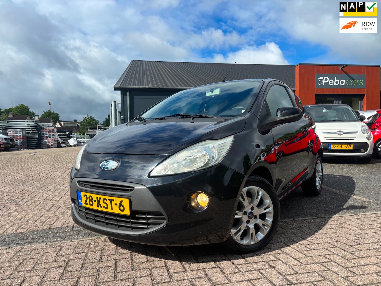 Ford Ka - 1.2 Titanium / Airco / L.M Velgen / Spoiler - AutoWereld.nl