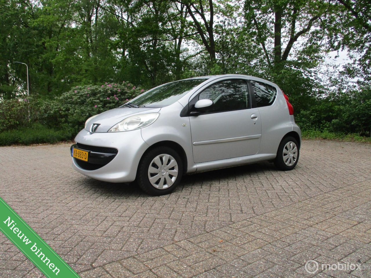 Peugeot 107 - 1.0-12V XS 1.0-12V XS - AutoWereld.nl