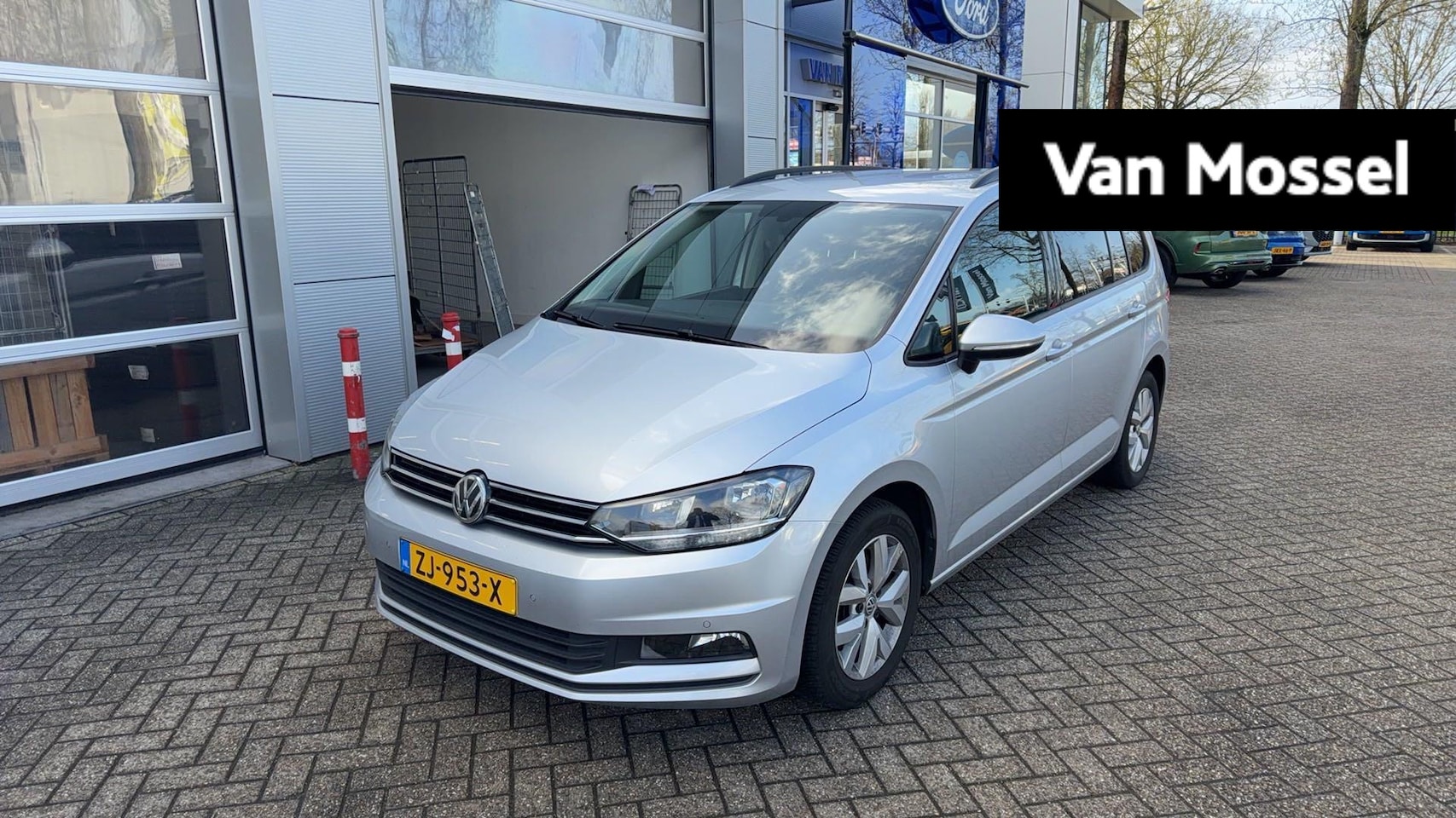Volkswagen Touran - 1.0 TSI Comfortline 7p 1.0 TSI Comfortline 7p - AutoWereld.nl