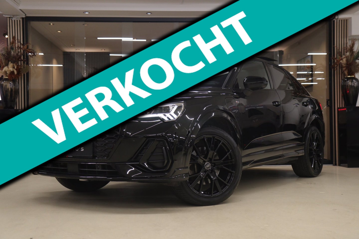Audi Q3 Sportback - 45 TFSI e 3X S-LINE PANO/SONOS/360CAM/BLINDES/ACC/KEYLES/VOL - AutoWereld.nl
