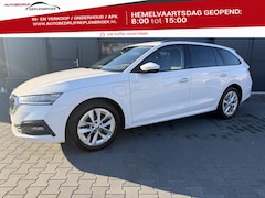 Skoda Octavia Combi - 1.4 TSI iV PHEV Sportline Bj 2022, Navi, 18inch, Cruise, Pdc 204pk