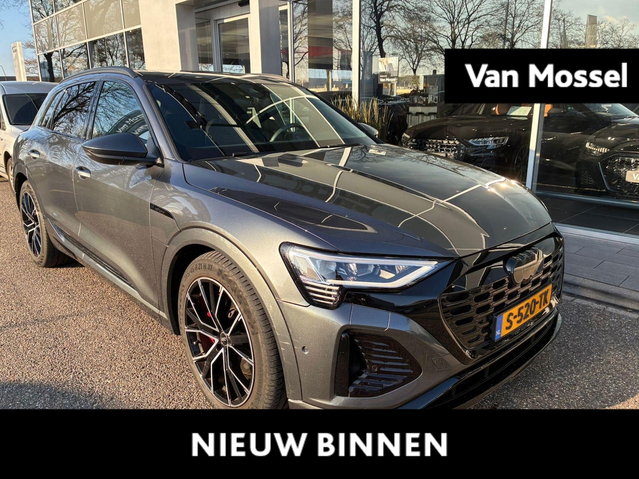 Audi Q8 e-tron - 50 quattro S Edition 95 kWh 340 PK | S-line | Automaat | Navigatie | Panoramadak | Camera - AutoWereld.nl
