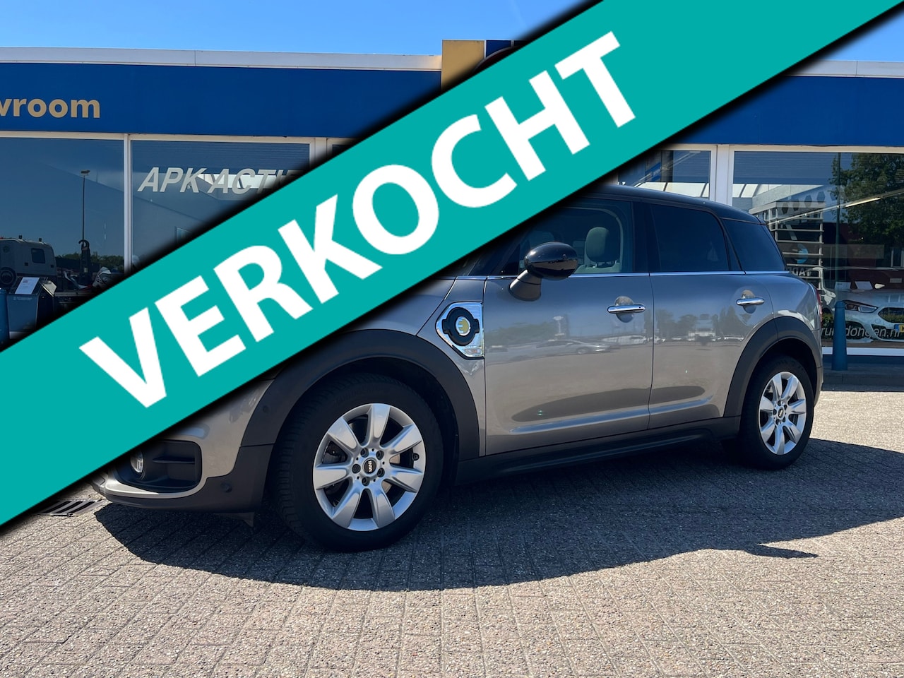 MINI Countryman - Mini 1.5 Cooper S E ALL4 Pepper Hybrid | PanoramaDak | SOH 95% | Carplay | Camera | Head-U - AutoWereld.nl
