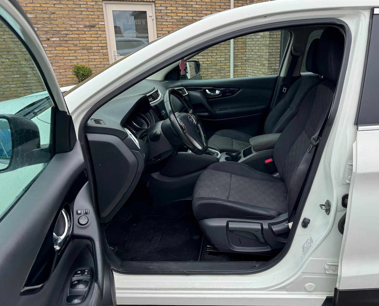Nissan Qashqai - 1.2 Acenta Bj 2014 De Goedkoopste - AutoWereld.nl