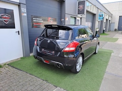 Suzuki Swift - 1.6 Sport 136PK Keyless Xenon Clima Cruise