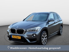 BMW X1 - sDrive18i High Executive | Leder | Trekhaak | Stoelverwarming