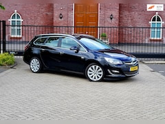 Opel Astra Sports Tourer - 1.4 Turbo Cosmo / Airco / Navi / Pdc / Half Leer / Trekhaak