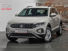 Volkswagen T-Roc - 1.5 TSI Life Business I Afneembare trekhaak I Stoelverwarming