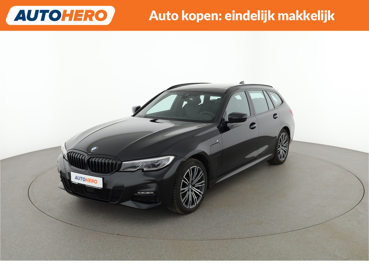 BMW 3-serie Touring - 330e xDrive |UL10392| - AutoWereld.nl