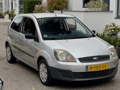 Ford Fiesta - 1.3-8V CHAMPION AIRCO