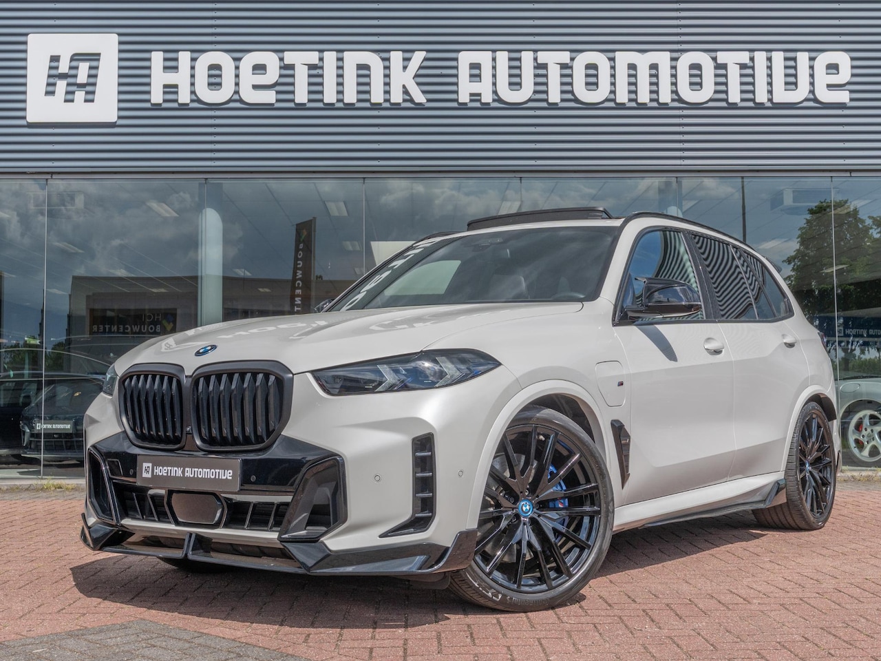 BMW X5 - xDrive50e | Sky Lounge | Bowers & Wilkins | Dealer onderhouden - AutoWereld.nl