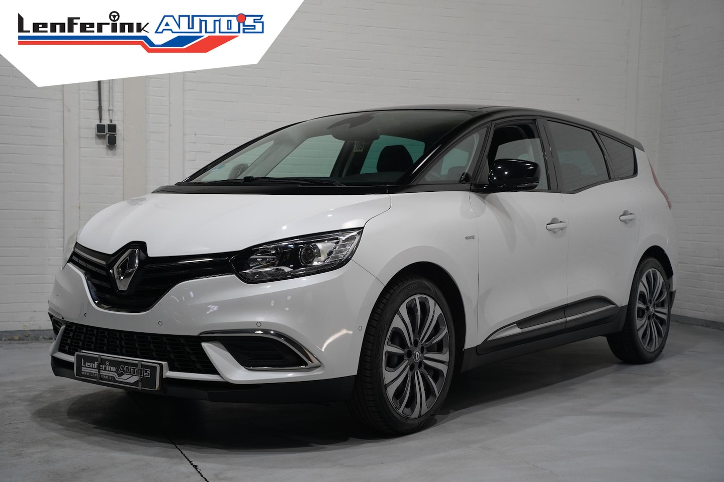 Renault Grand Scénic - 1.3 TCe Limited 7p. NAP Navi Clima PDC v+a Trekhaak PDC v+a - AutoWereld.nl