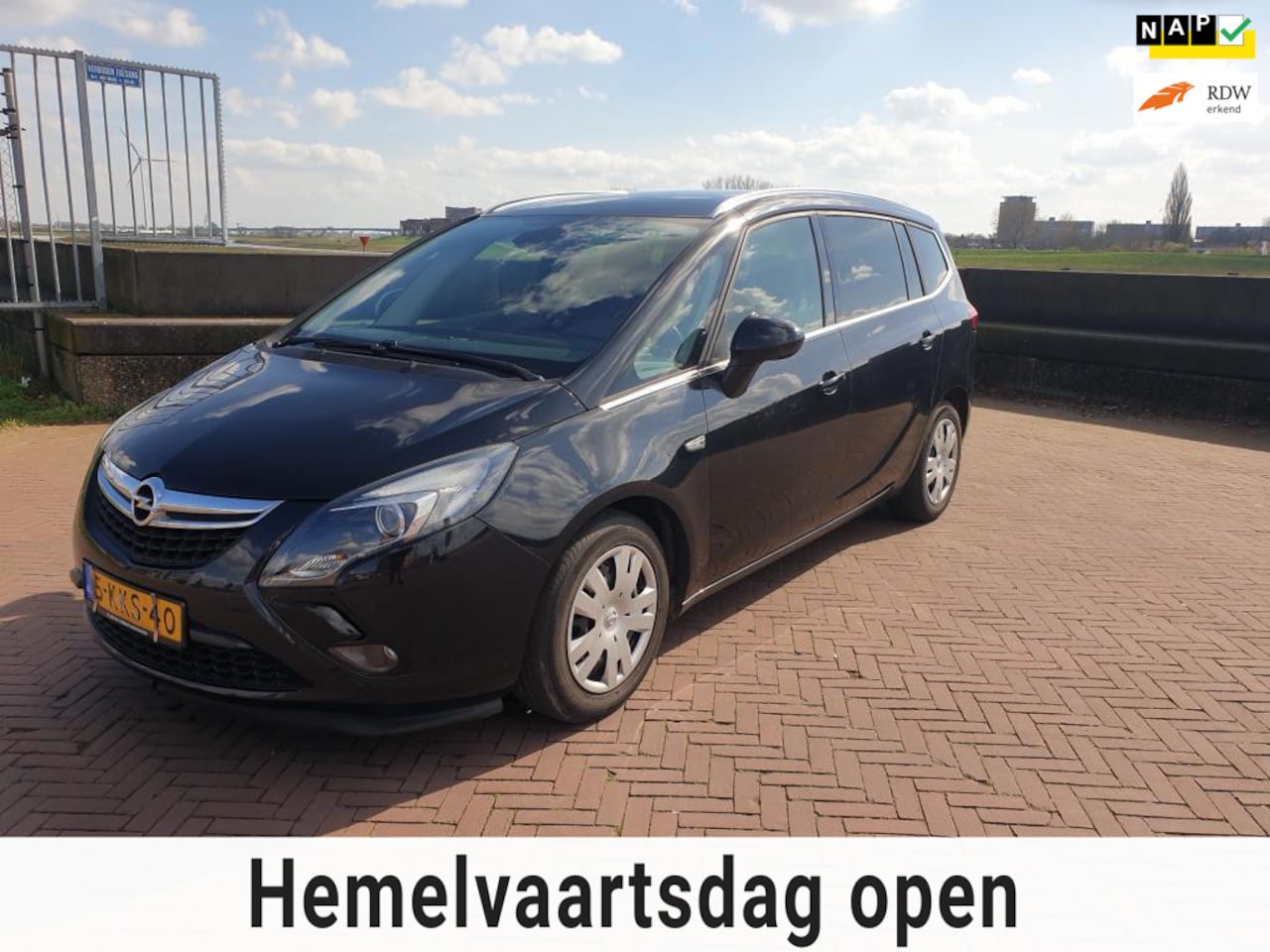 Opel Zafira Tourer - 1.4 Design Edition 1.4 Design Edition - AutoWereld.nl