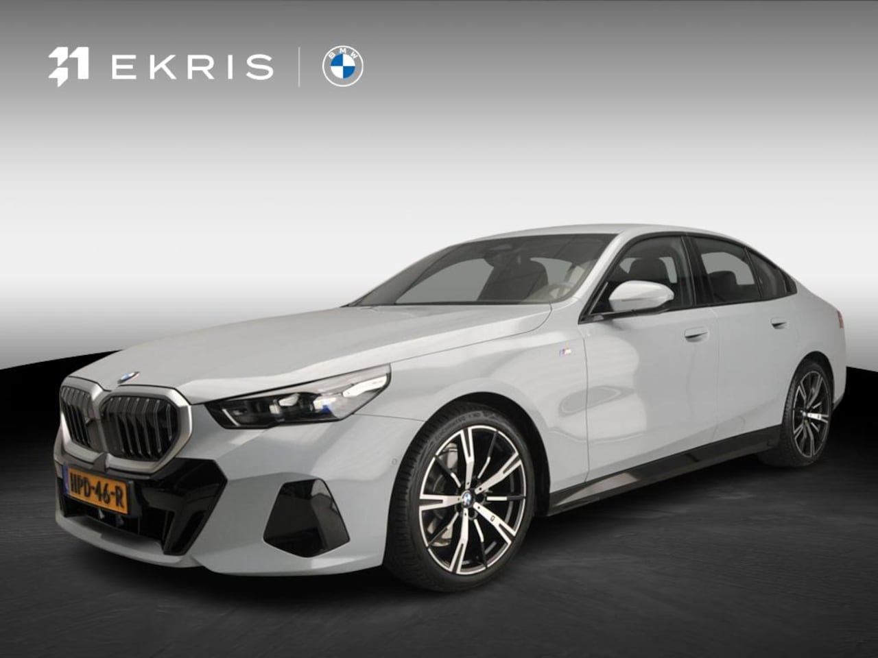 BMW 5-serie - Sedan 520i | M-Sportpakket | LED | Leder | HUD | Elektr. zetels | Sportstoelen | DAB | Har - AutoWereld.nl