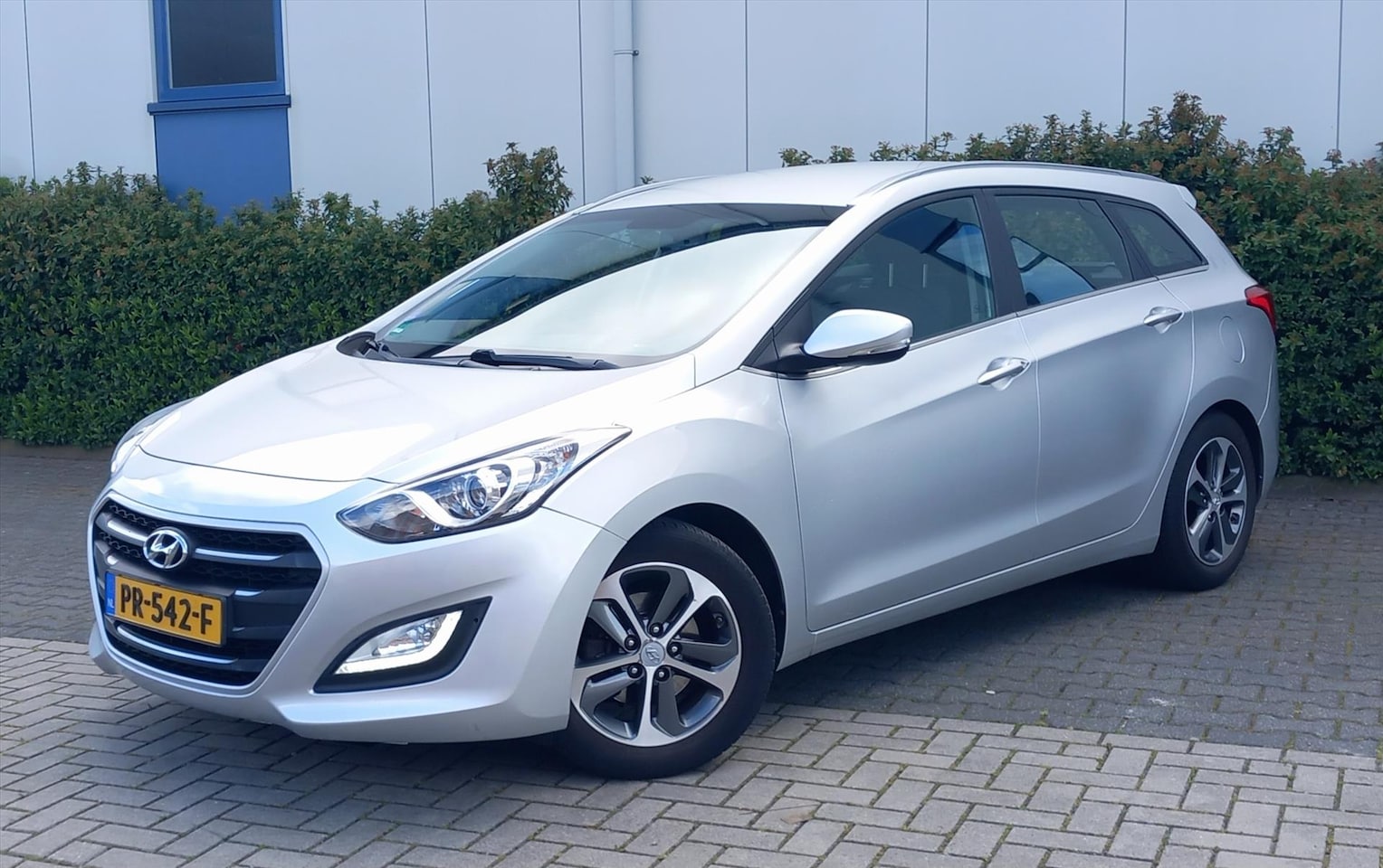 Hyundai i30 - 1.6 CRDi 136PK AUTOMAAT Comfort - AutoWereld.nl