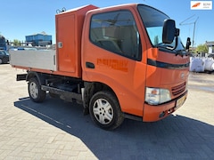 Toyota Dyna - 100 2.5 D4-D 90KIPPERRIJDT GOEDSCHAKELT GOEDACHTERWIELAANDRIVIJINGTREKHAAKKM:214000NAPNETT