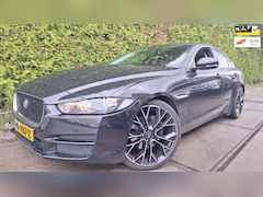 Jaguar XE - 2.0 D Pure