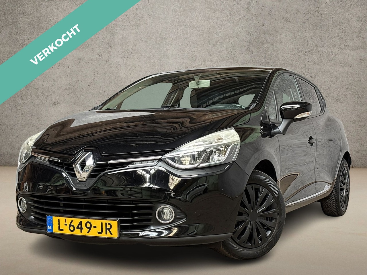 Renault Clio - 0.9 TCe Authentique (NAVIGATIE, AIRCO, CRUISE, GETINT GLAS, SPORTSTOELEN, BLUETOOTH, NIEUW - AutoWereld.nl