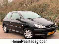 Peugeot 206 - 1.4 XR NIEUWE APK CAMERA CARPLAY LUXE