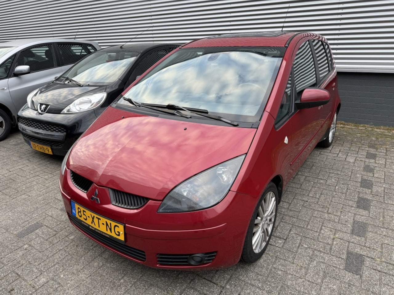 Mitsubishi Colt - 1.5 Sky Clima Schuifdak LMV AfnTrekh NweAPK!! - AutoWereld.nl