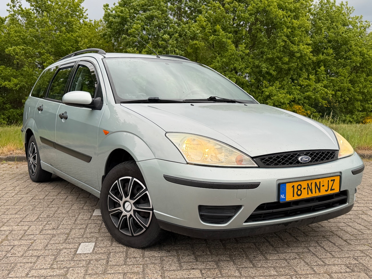 Ford Focus Wagon - 1.6-16V Cool Edition - AutoWereld.nl