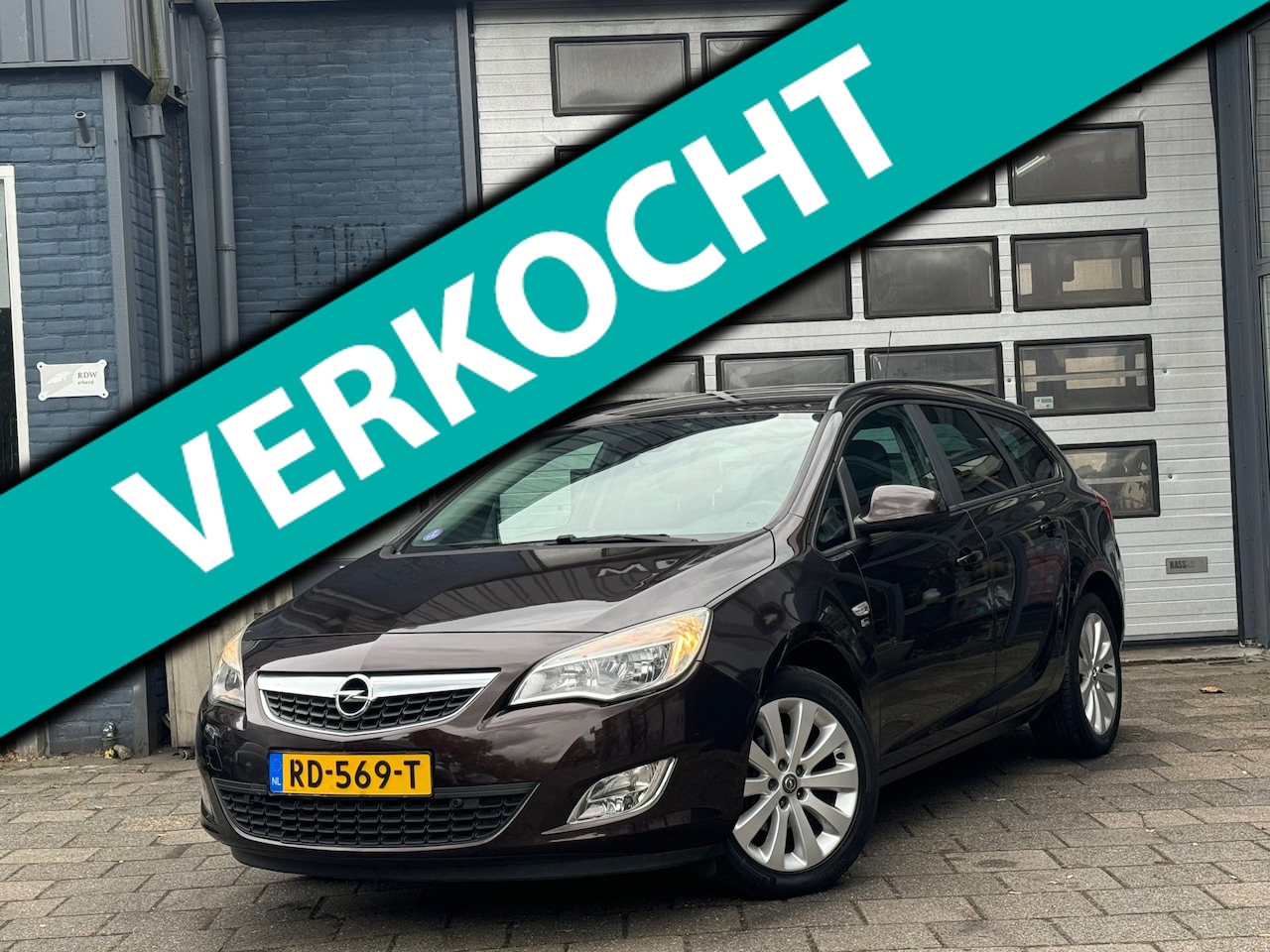 Opel Astra Sports Tourer - 1.4 Turbo Sport | Airco | Cruise | PDC - AutoWereld.nl