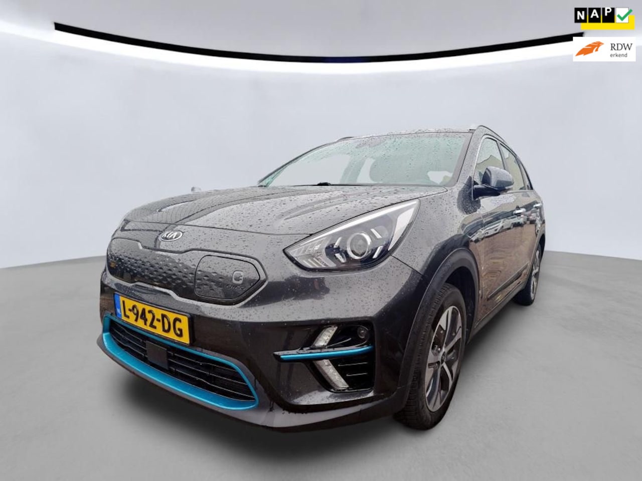 Kia e-Niro - DynamicLine 64 kWh TREKHAAK/APPLE CARPLAY/STOELVERWARMING/WARMTEPOMP - AutoWereld.nl
