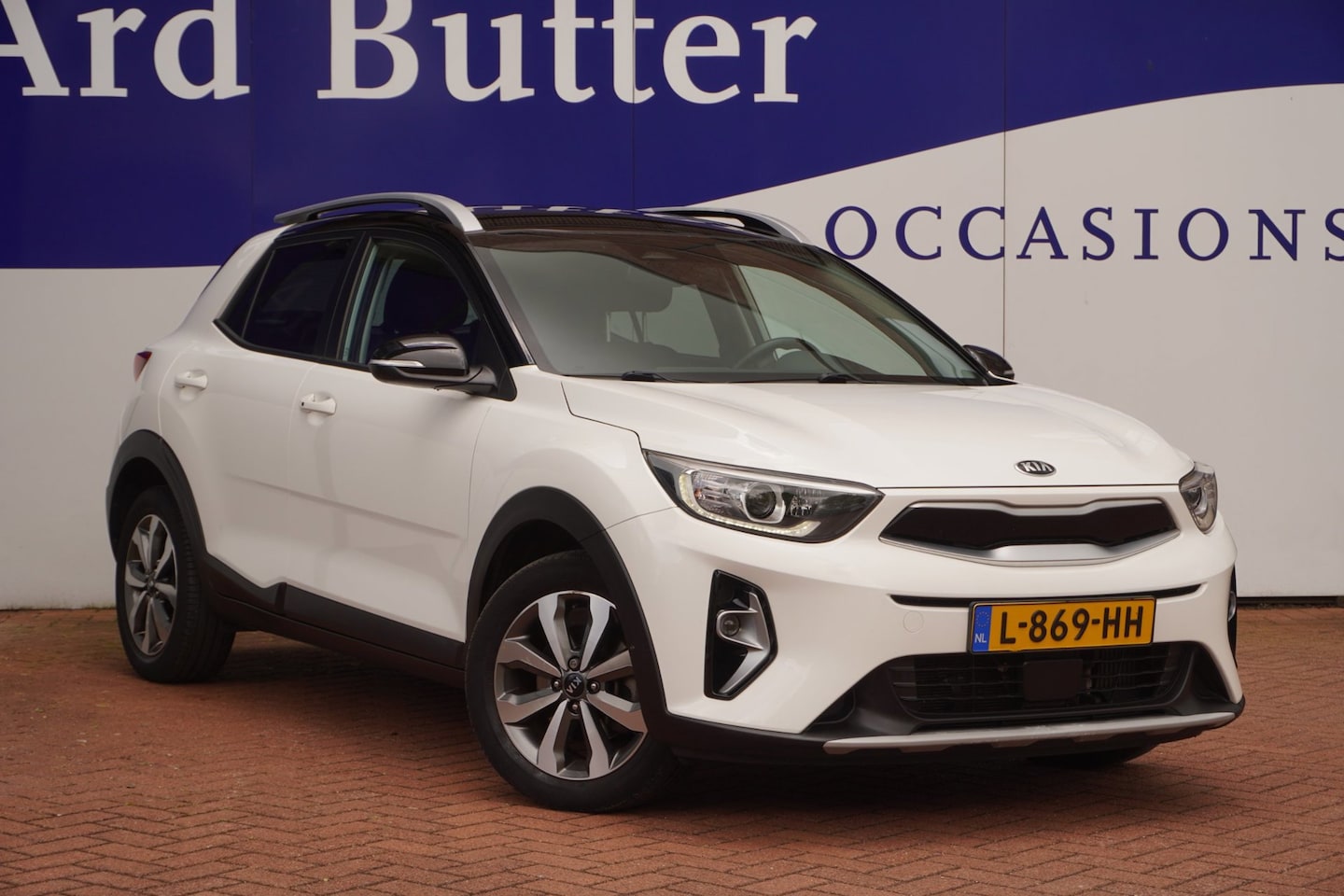 Kia Stonic - 1.0 T-GDi MHEV DynamicPlusLine+Ecc+Camera+Navigatie+Cruise = SUPER+LUXE UITVOERING - AutoWereld.nl