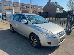 Kia Cee'd Sporty Wagon - 1.4 X-ecutive ISG Airco