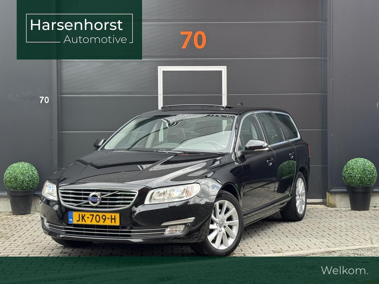 Volvo V70 - 2.0 T4 Aut-6 Inscription Edition | Dealeronderhouden | 1e eigenaar | Standkachel | Schuif/ - AutoWereld.nl