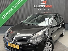 Renault Clio - 1.2-16V Authentique Zuinige en betrouwbare auto