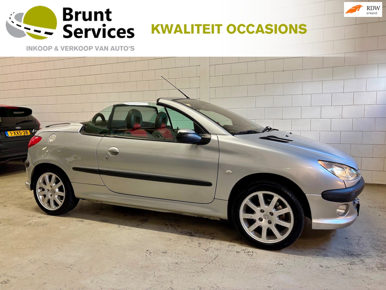 Peugeot 206 CC - 1.6-16V Bj.02|16Inch|Leer|Onderhouden !! - AutoWereld.nl