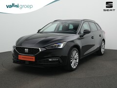 SEAT Leon Sportstourer - 1.0 eTSI 110 pk DSG Style Business Intense | Achteruitrijcamera | Adaptive Cruise | Naviga